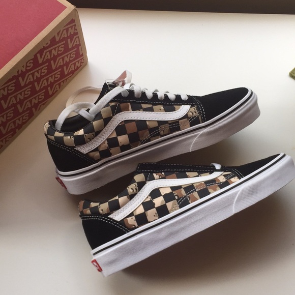 vans off the wall classic shoes